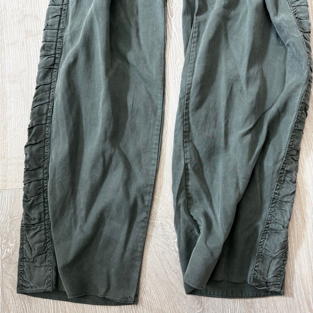 Le Superbe Santa Cruz Relaxed Cargo Pants NWT Size 6 - Picture 10 of 11